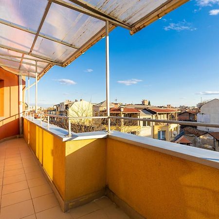 Sunny 1Bd Apartment In Old Town By Flat Mаnager Plovdiv Exterior photo